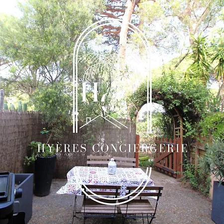 Triplex 400m Du Port D'hyeres Clim Wifi Pk By Hc Apartment Hyeres